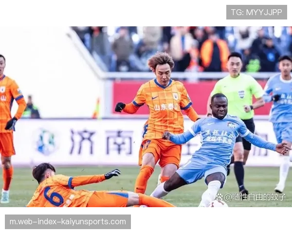 河南队客场拿分能力提升 首轮爆冷展现球队战术执行力进步